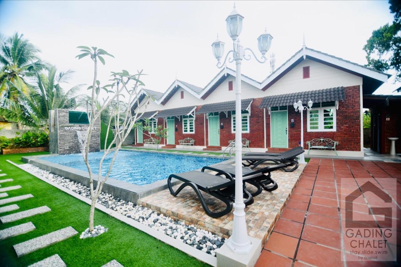 Gading Chalet Kuala Terengganu Buitenkant foto