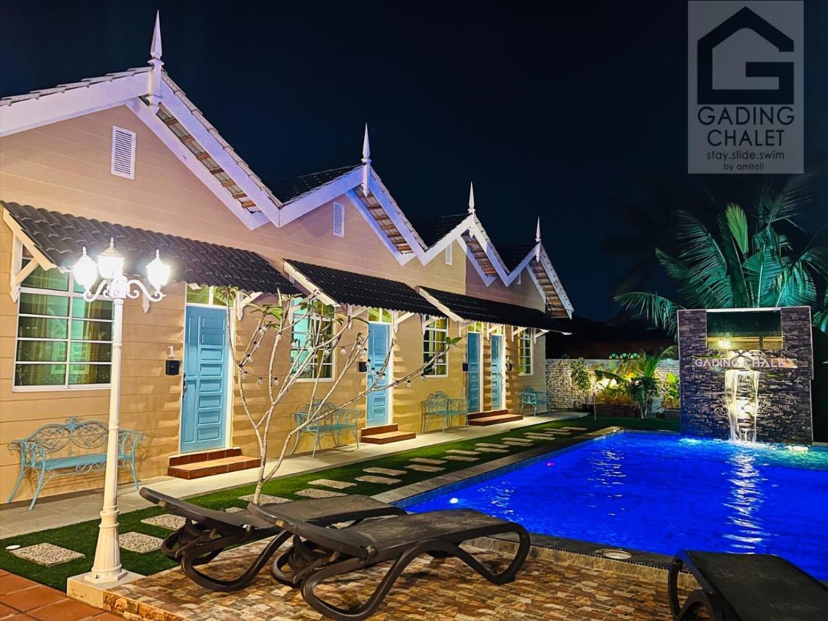 Gading Chalet Kuala Terengganu Buitenkant foto