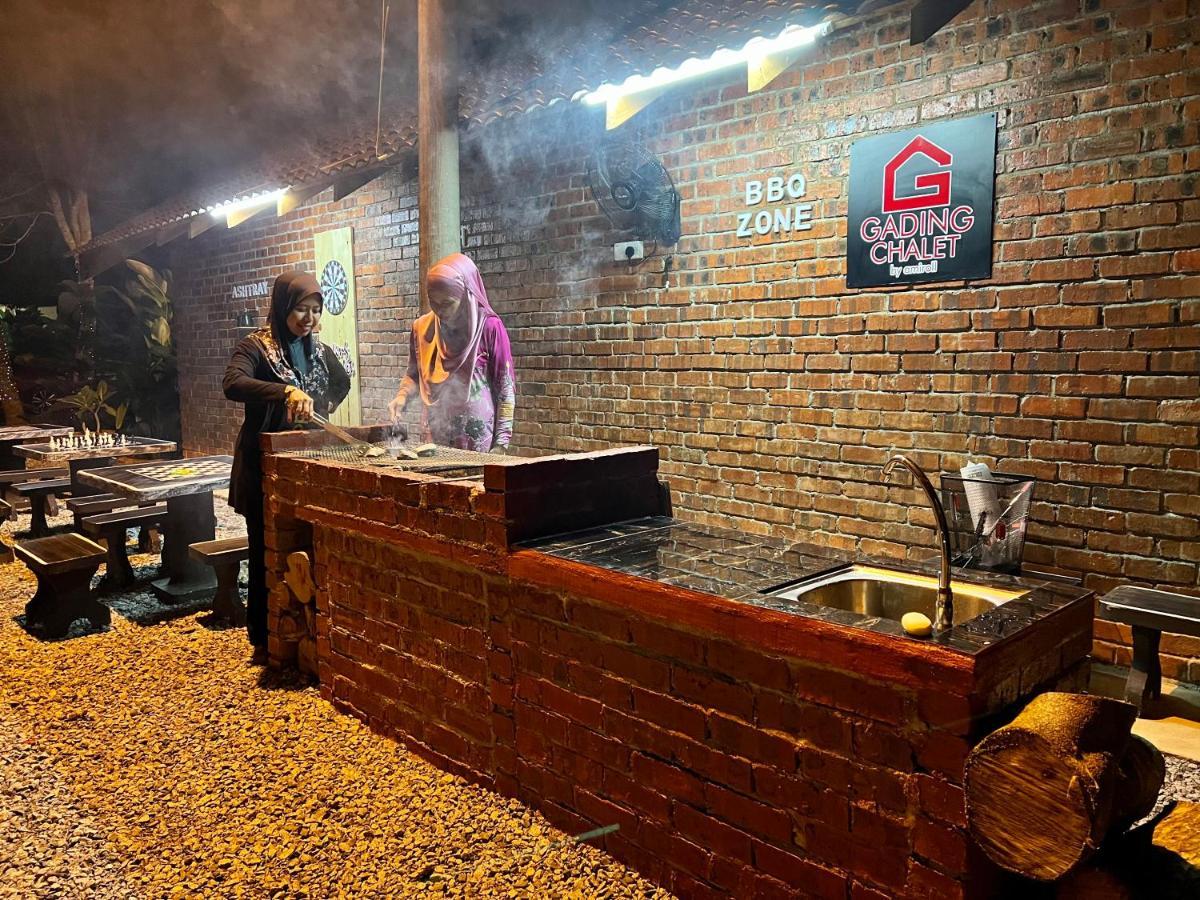 Gading Chalet Kuala Terengganu Buitenkant foto