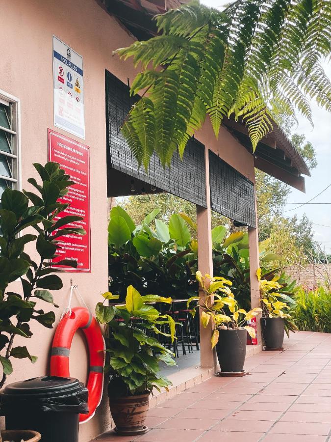 Gading Chalet Kuala Terengganu Buitenkant foto