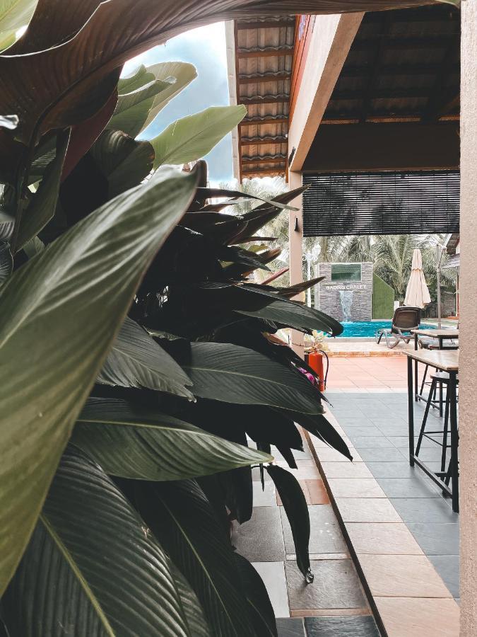 Gading Chalet Kuala Terengganu Buitenkant foto