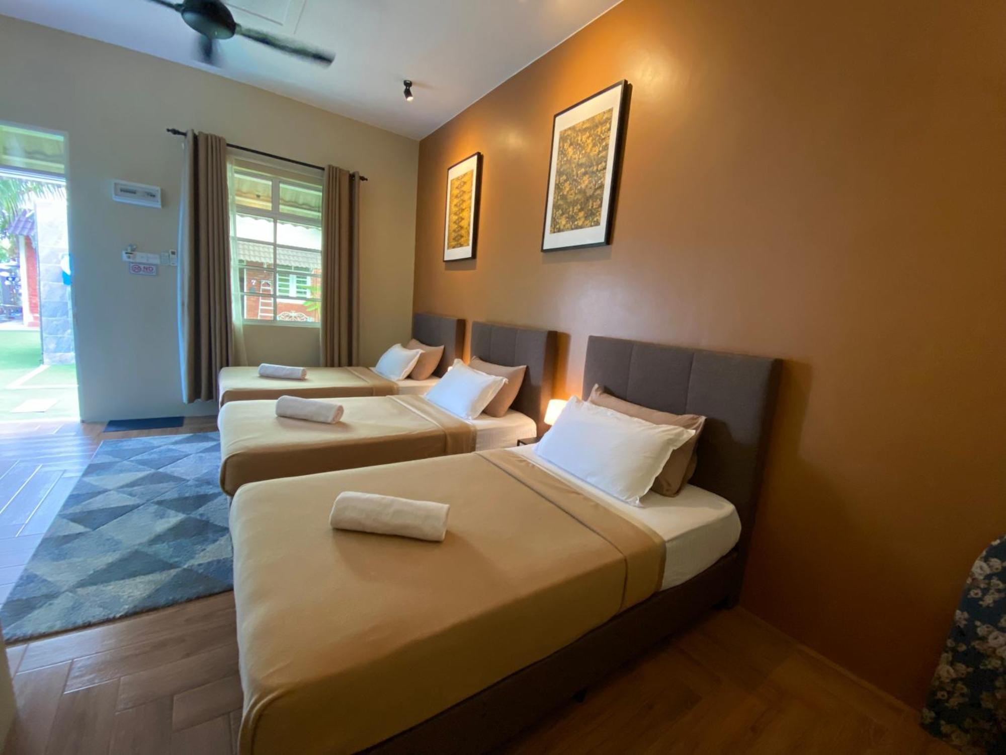 Gading Chalet Kuala Terengganu Buitenkant foto