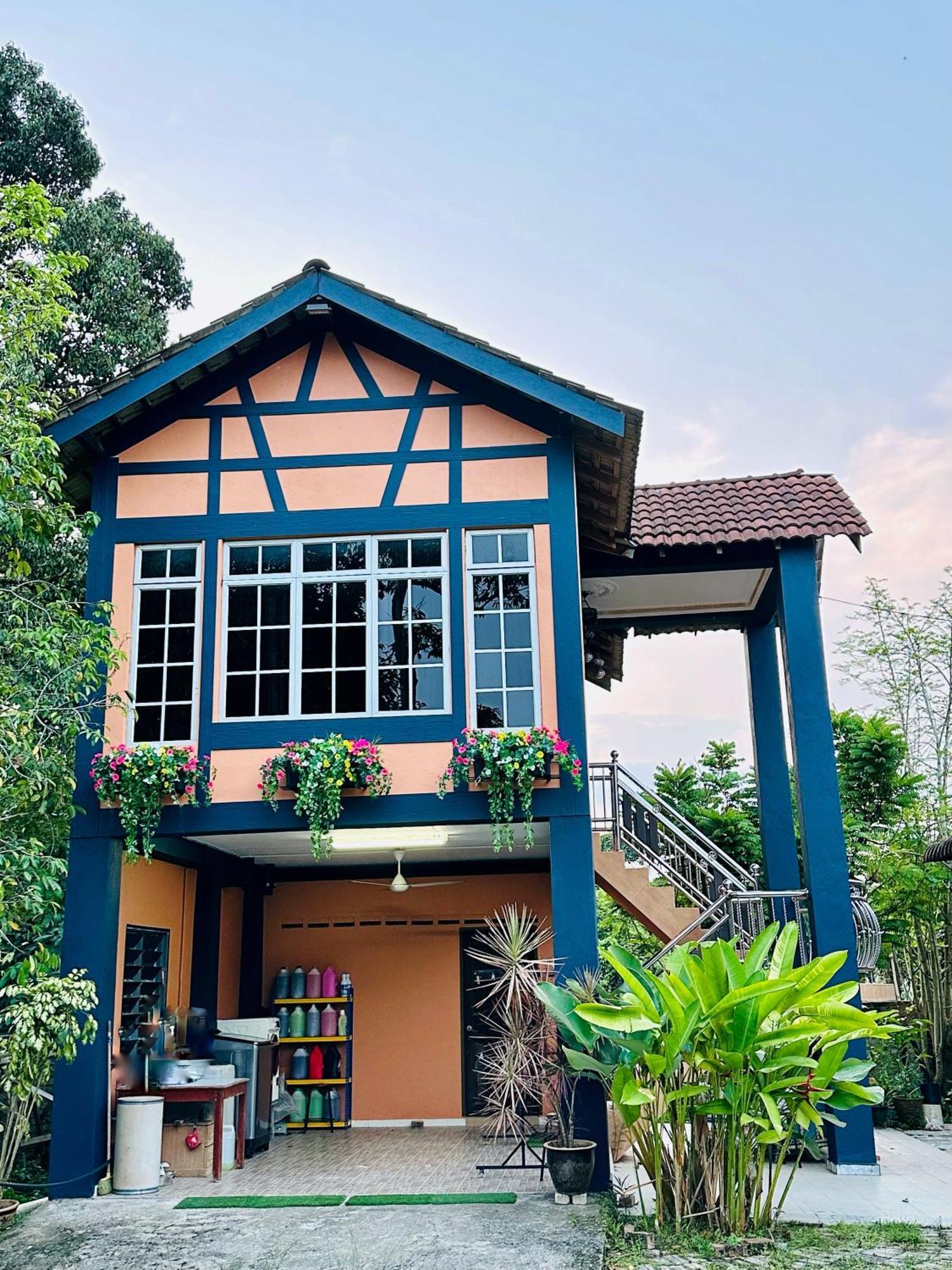 Gading Chalet Kuala Terengganu Buitenkant foto