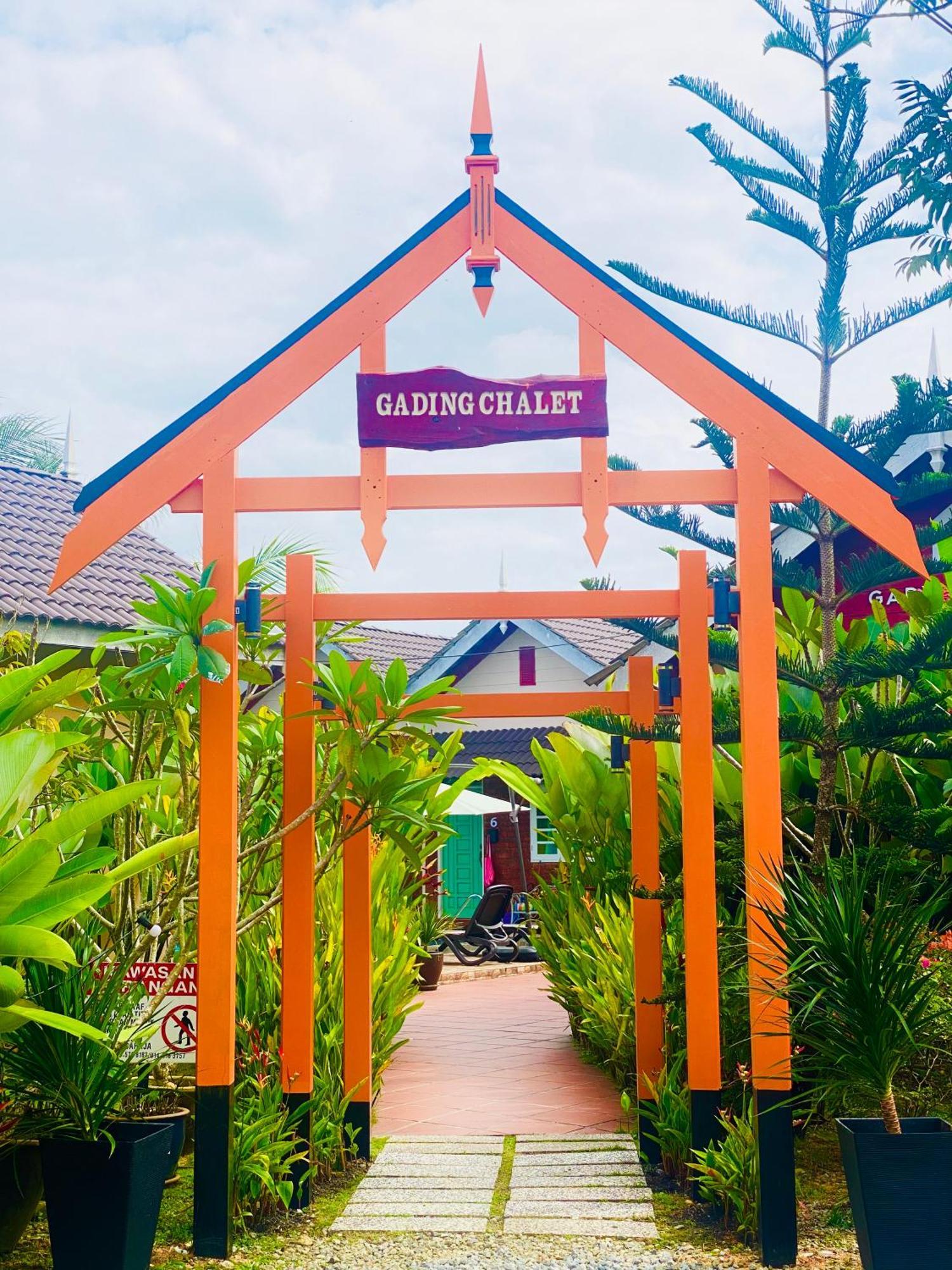 Gading Chalet Kuala Terengganu Buitenkant foto